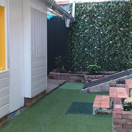 Maison De Avec Patio Дом отдыха *